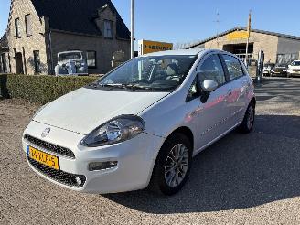 krockskadad bil auto Fiat Punto Evo 1.3 M-JET EASY AIRCO 2012/6