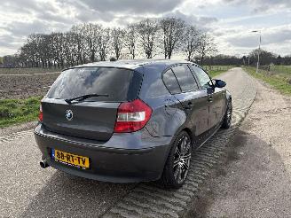 BMW 1-serie 118i High Executive automaat picture 20
