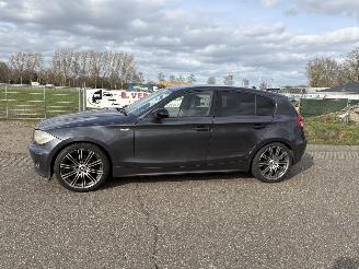 BMW 1-serie 118i High Executive automaat picture 3
