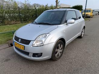 Schadeauto Suzuki Swift 1.3 AIRCO 2010/6