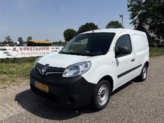 krockskadad bil bedrijf Renault Kangoo bestel 1.5 Blue dCi 80 Comfort AIRCO 2020/8