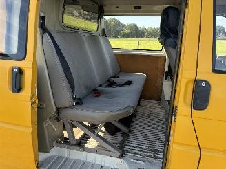 Volkswagen Transporter 1.9 TD DUBBELE CABINE picture 16