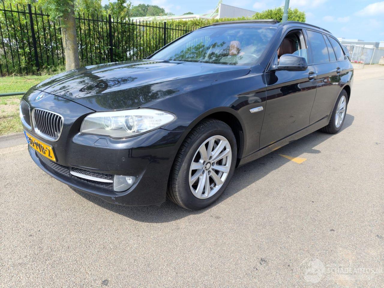 BMW 5-serie Touring 528i High Executive, 3.0 6 CILINDER BENZINE !
