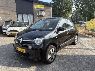 damaged passenger cars Renault Twingo 1.0 sce authentique 2014/10