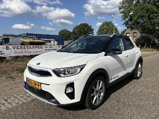 Schadeauto Kia Stonic 1.0 GDI AUTOMAAT 2019/1