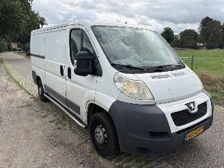 Peugeot Boxer 2.2 HDI L2/H1 AIRCO picture 23