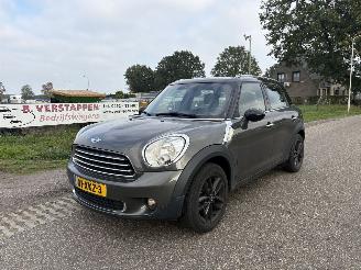 škoda osobní automobily Mini Countryman 1.6 COOPER CHILI 2012/6