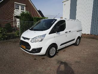 skadebil bedrijf Ford Transit 2.2 TDCI Camera 2 Schuifdeuren Airco 2015/2