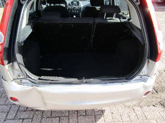 Ford Fiesta 1.4 16V Airco Radio/CD picture 9
