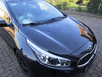 Kia Cee d 1.6 Navi Camera Clima 6-Bak picture 5