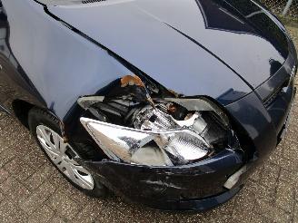 Toyota Auris 1.6 Navi Clima 5-Drs picture 8