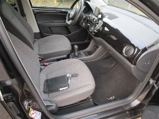 Volkswagen Up! Navi Airco 5-Drs picture 12