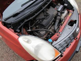 Nissan Note 1.4 Clima Radio/CD picture 8