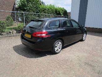 Peugeot 308 1.2 THP Navi Clima 6-Bak picture 4