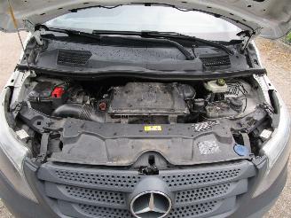 Mercedes Vito 111 CDI Lang Navi Airco 6-Bak picture 5