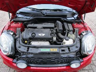 Mini Cooper 1.6 Airco Leder 174.000 KM picture 12