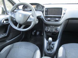 Peugeot 208 1.2 Navi Airco Parelmoer Wit 5-Drs picture 13