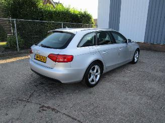 Audi A4 2.0 TDI Navi Clima Schadevrij 6-Bak picture 4