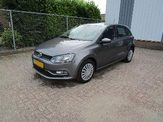 Vaurioauto  passenger cars Volkswagen Polo 1.4 TDI Navi Airco Radio/CD 5-Drs 2017/7