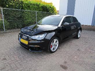 Schadeauto Audi A1 1.4 TFSI Automaat Navi Airco 2011/3