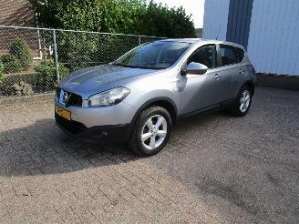 škoda osobní automobily Nissan Qashqai 1.6 Clima Radio/CD 2010/3