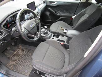 Ford Focus 1.0 Hybride Camera Navi Clima picture 16