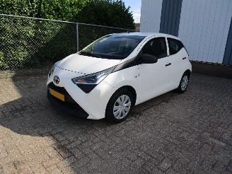 Vaurioauto  passenger cars Toyota Aygo Airco Radio 5-Drs 2018/7