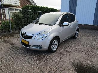 Damaged car Opel Agila 1.0 Airco Radio/CD 2015/1