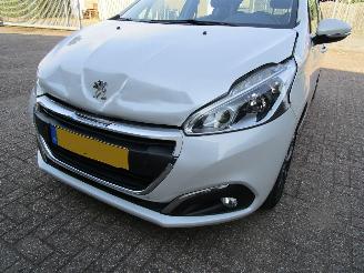 Peugeot 208 1.2 Navi Airco Parelmoer 5-Drs picture 6