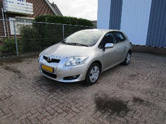 Damaged car Toyota Auris 1.6 16V Airco Radio/CD 5-Drs 2008/2