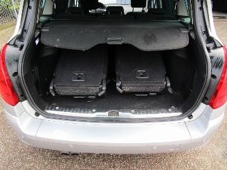 Peugeot 307 1.6 THP Clima 7-Pers. 6-Bak picture 9