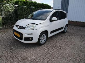 Damaged car Fiat Panda Twin Air Airco Radio/CD 2013/1