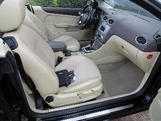 Ford Focus 2.0 Cabrio Automaat Leder Navi picture 15