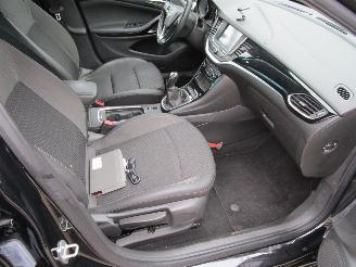 Opel Astra 1.2 Camera Navi Nw Motor picture 10