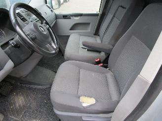 Volkswagen Transporter 2.0 TDI 180 PK DSG Navi picture 11