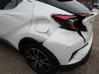 Toyota C-HR 1.8 Hybride Bi-Tone Leder Navi Parelmoer Wit picture 7