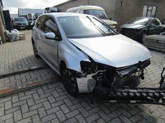 skadebil vrachtwagen Volkswagen Polo 6R 2014/5