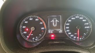 Seat Ibiza 1.0 12V 2 DRS BENZ 999CC 55KW 75PK picture 9