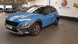 uszkodzony samochody osobowe Hyundai Kona 1.6 GDi HEV 16V SUV AUT  ELEKTRISCH BENZ 1.580CC 104KW 141 PK 2021/11
