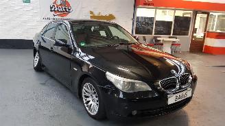 BMW 5-serie 525i 24V SEDAN 4DRS AUT BENZ 2.495CC 141KW 192PK picture 3
