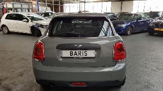 Mini One 1.5 12V ONE FIRST 4DRS BENZ 1.499CC 55KW 75PK picture 5