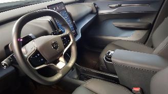 Volvo EX30 SINGLE MOTOR 51 KWH SUV  ELEKTRISCH  200KW 272PK picture 8