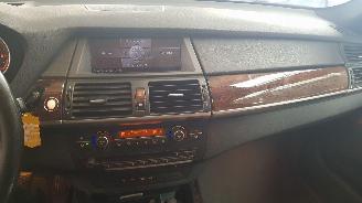 BMW X5 4.8i V8 AUT 32V SUV  BENZ 4.799 CC 261 KW 355 PK 4x4 picture 14