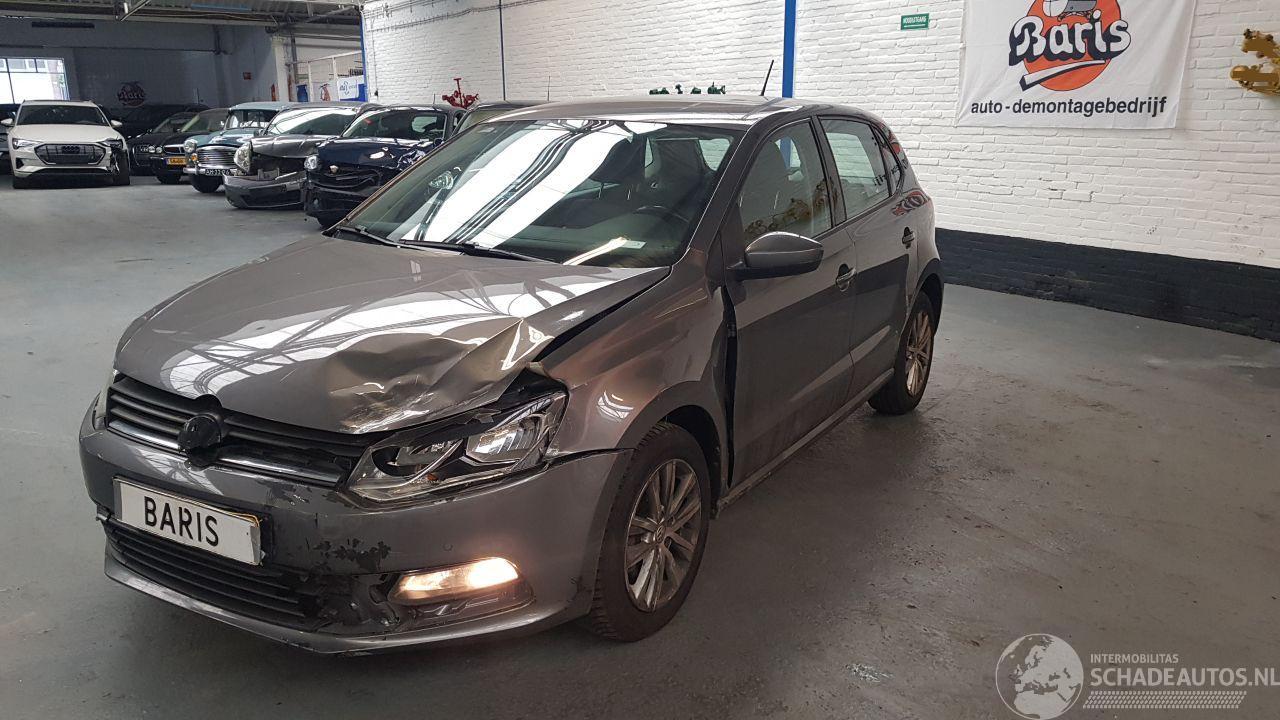 Volkswagen Polo 1.2 TSI 16V BLUEMOTION  BENZ 1,197CC 66KW 90PK