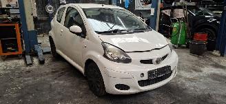 Toyota Aygo 1.0 12V Cool picture 2