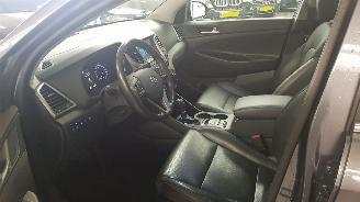 Hyundai Tucson 1.7 CRDI HP AUT 141 PK SUV.... picture 10