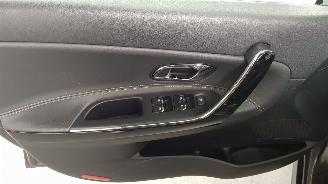 Kia Ceed 1.0i T-GDi 12V GT LINE 4DRS BENZ 998CC 88KW 120PK picture 10