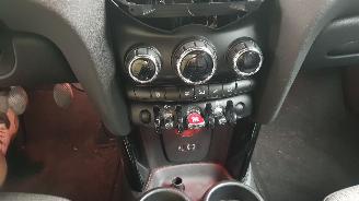 Mini Cooper 1.5 12V COOPER  2 DRS BENZ 1.499CC 100KW 136PK picture 11