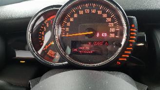 Mini Cooper 1.5 12V COOPER  2 DRS BENZ 1.499CC 100KW 136PK picture 12