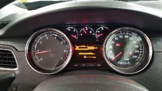 Peugeot 508 1.6 VTI 16V AUT COMBI  BENZ 1.598CC 88 KW 120PK picture 11